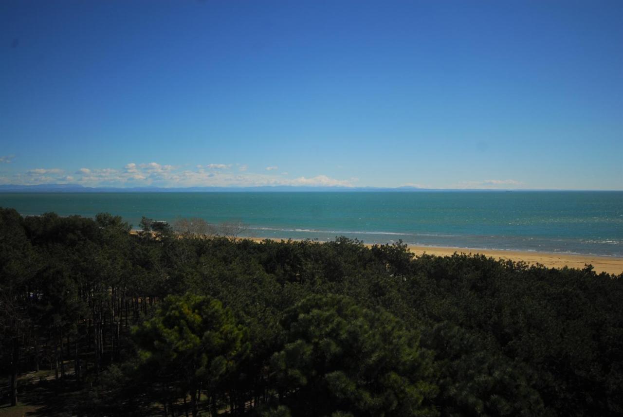 Residence Excelsior Lignano Sabbiadoro Exterior photo